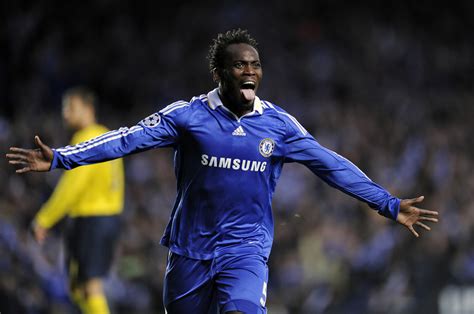 See how the blues got the party started after beating manchester city to the 2020/21 champions league trophy. essien, chelsea, player Wallpaper, HD Sports 4K Wallpapers ...