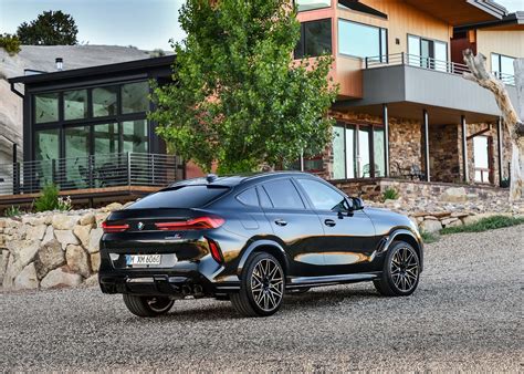 While plus points included strong interior build quality, impressive engines and gearboxes, the brand received criticism for high running costs including servicing and. 2020 Bmw X5 Vs X6 : Bmw X4 Vs Bmw X5 Carsdirect / Compare rankings and see how the cars you ...