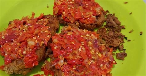 Sensasi rasa pedas saat pertama kali masuk ke dalam mulut bisa memberikan cita rasa. Resep Sambal Ayam Geprek Yg Enak / 4 resep ayam geprek ...