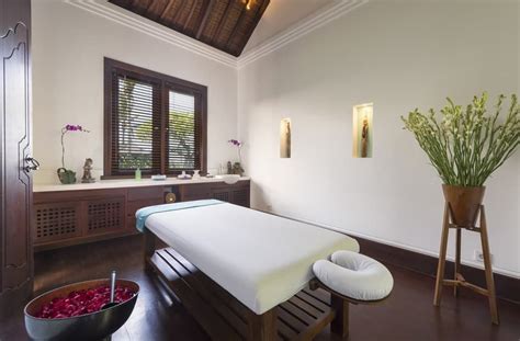 Un Massage Sublime Directement Dans Votre Superbe Villa Privée à Bali Avec Spa Intégré