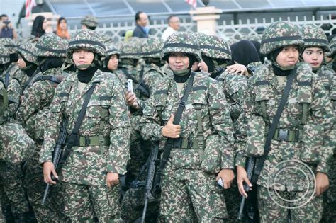 Female Members Of The Malaysian Army Warrior Woman Special Forces