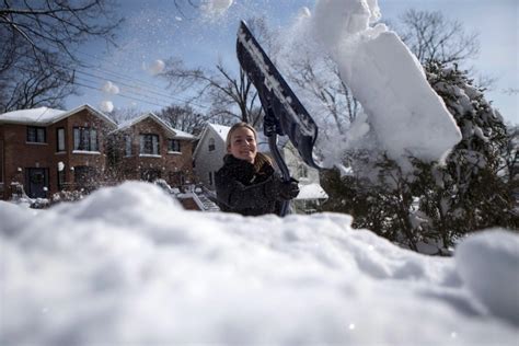 Mix Of Snow Freezing Rain Creates Slippery Road Conditions In Gta