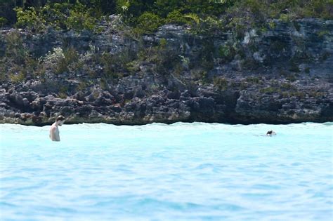 Taylor Swift Spotted In A Bikini At A Beach In The Bahamas 09 Gotceleb