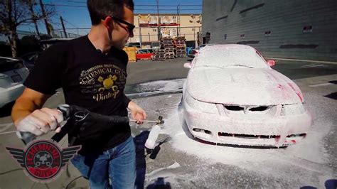 Do you know how to clean your car properly? Chemical Guys: TORQ Foam Cannon - Snow Foam Car Wash Epic ...