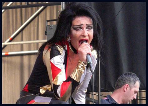 Siouxsie Sioux Confirms First Live Performance In A Decade Trendradars