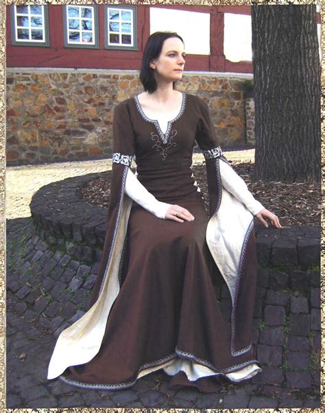 Preise vergleichen und bequem online kaufen! Pin von Magdalena Muszyńska-Karbowska auf LARP Costumes ...