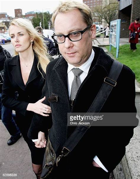 Comedien Vic Reeves Photos And Premium High Res Pictures Getty Images