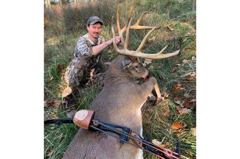 Giant Pennsylvania Typical Downed With Traditional Bow North American