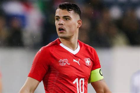 Official twitter account of granit xhaka. Xhaka sends a message to Arsenal fans amid injury fears ...