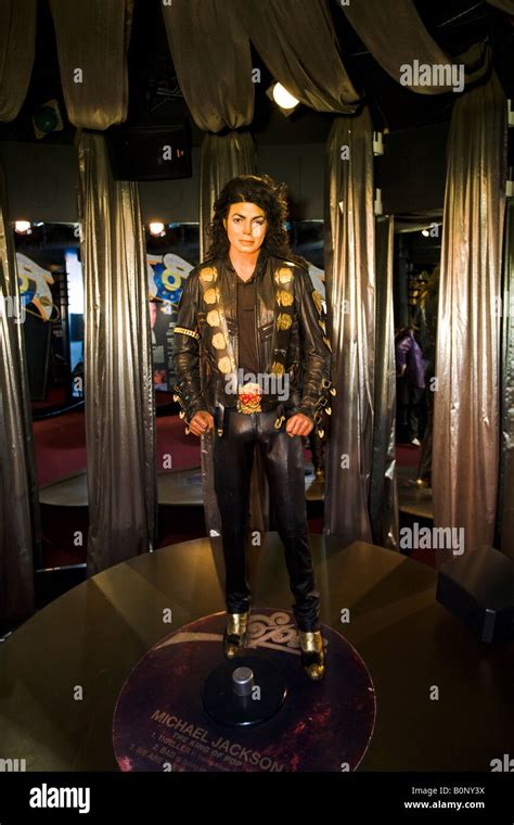 Michael Jackson Hollywood Guinness World Of Records Museum Los Angeles