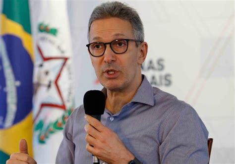 Trabalhadores da saúde fazem paralisação contra demissões de zema em mg. Romeu Zema / Romeu Zema indica titular da Segurança ...