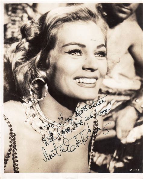 Swedish Beauty Actress Anita Ekberg Rare Autographed Studio Photo