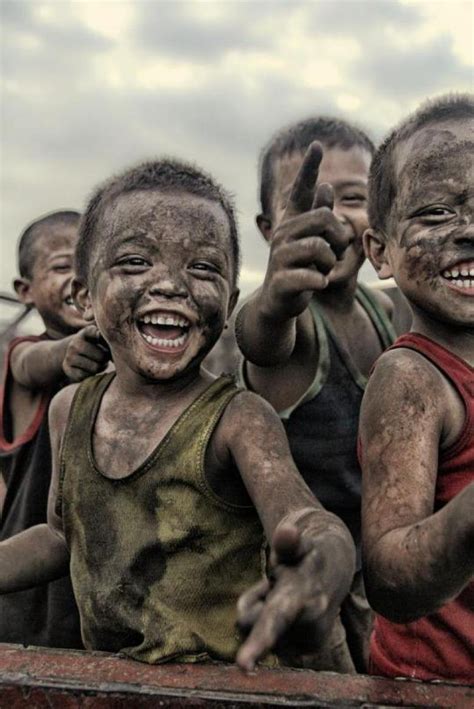 What is his secret to happiness? 16 Happiest Photos Ever Taken 2016 | Reckon Talk