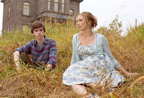 Bates Motel Offers A Compelling Origin Story For Psycho Movies San