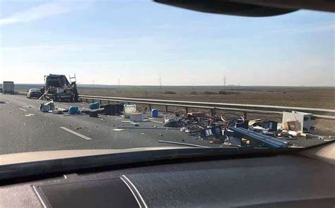 Accident grav în zona localităţii nădlac, jude. Accident pe Autostrada Vestului, un șofer a ajuns la spital