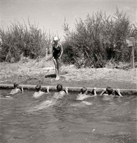 shorpy historical picture archive the swimming lesson 1942 high resolution photo