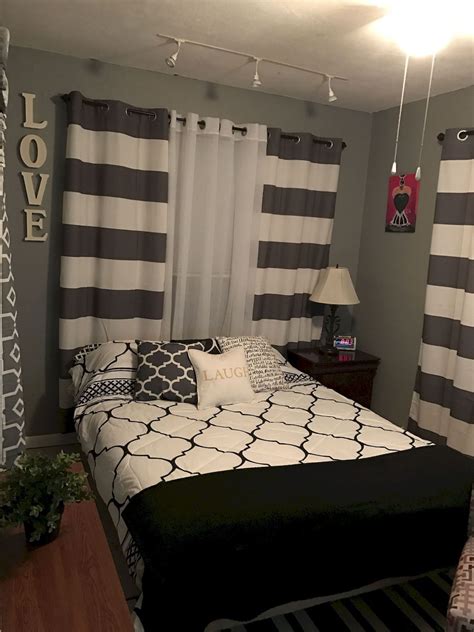 Diy Small Bedroom Decorating Ideas On A Budget