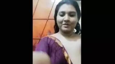 Beautiful Chubby Girl Nude Bathing Awesome Seduction Expressions Indian