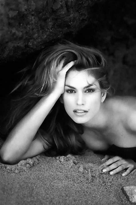 Chances are if you were born in the 80's you used to draw a beauty mark