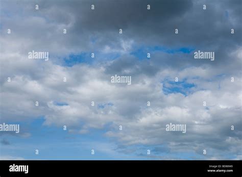 Dark Grey Clouds Hi Res Stock Photography And Images Alamy