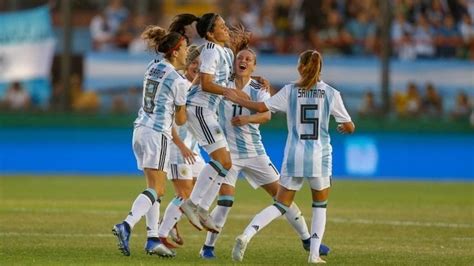 Colección de gabriel faldutto • última actualización: Fútbol Femenino: Argentina comienza su preparación de cara ...