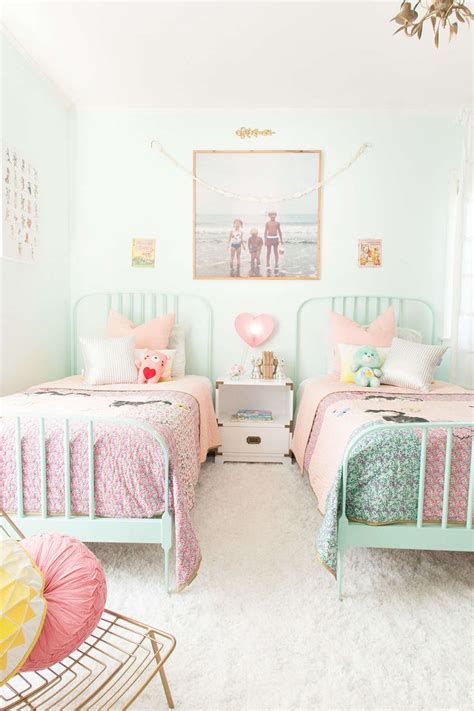 20 Impressive Girls Shared Bedrooms To Get Inspired