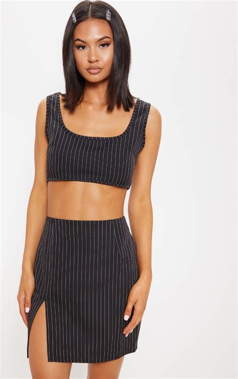 Black Pinstripe Sleeveless Scoop Neck Crop Top Prettylittlething Il