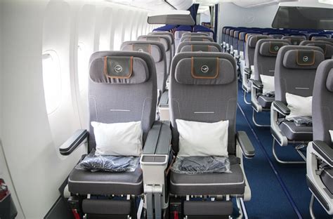Thomson Dreamliner Seat Plan Premium Economy Lufthansa Brokeasshome