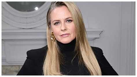 Alicia Silverstone Poses Completely Nude For Peta S Most