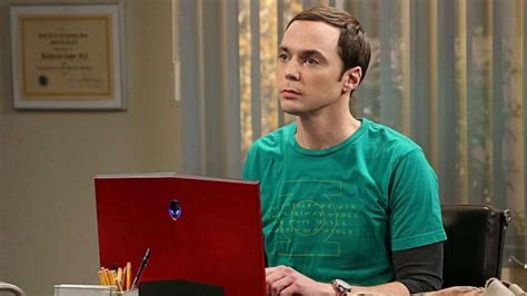 alienware laptop of sheldon cooper jim parsons as seen in the big bang theory s06e07 spotern