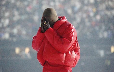 Kanye Wests Donda Hits 1billion Streams On Spotify