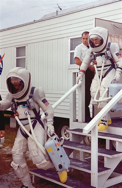 Crew Gemini 7 Walkout