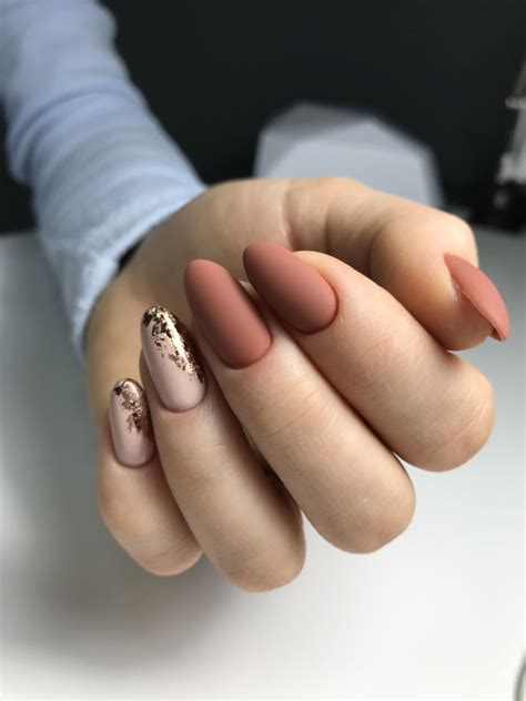 Pin de Shayla Trotman en Nails Manicura de uñas Diseño de uñas mate