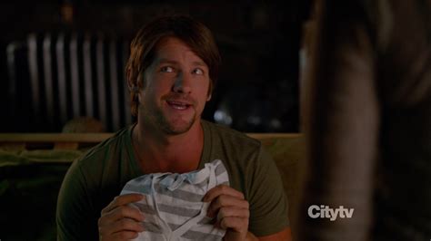 Auscaps Zachary Knighton Shirtless In Happy Endings Makin Changes