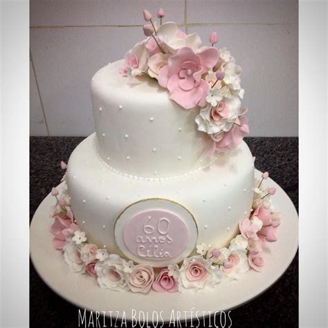 Bolo De 60 Anos Feminino Simples