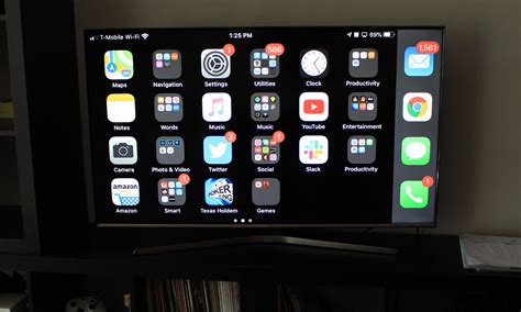How To Mirror Your Iphone To A Tv Hellotech How