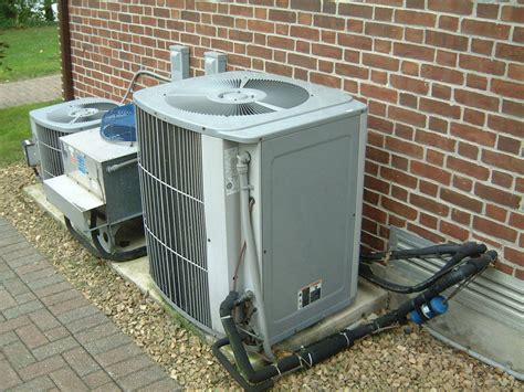 For many, having an rv air conditioner is essential. air conditioner - Wiktionary