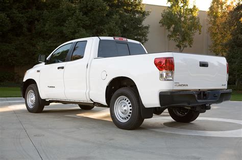 2013 Toyota Tundra Review Trims Specs Price New Interior Features