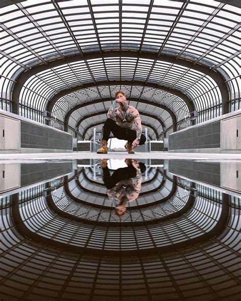 20 Perfectly Symmetrical Photos To Soothe Your Soul Waarmedia