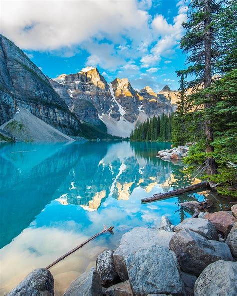 Moraine Lake Banff Alberta By Carmen Macleod Swissclick