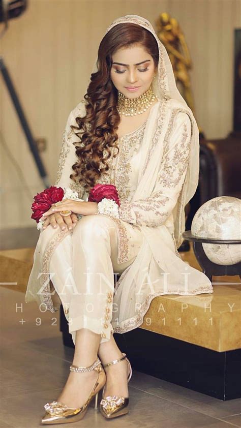 Nikah Dress Pakistani Pakistani Wedding Outfits Pakistani Wedding