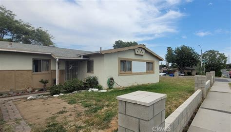 5406 Lewis Ave Riverside Ca 92503 Mls Sw23080672 Redfin