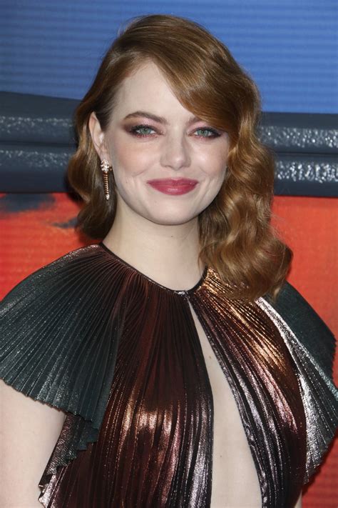 Emily jean emma stone was born in scottsdale, arizona, to krista (yeager), a homemaker, and jeffrey charles stone, a contracting company founder and ceo. EMMA STONE at Maniac Premiere in New York 09/20/2018 - HawtCelebs