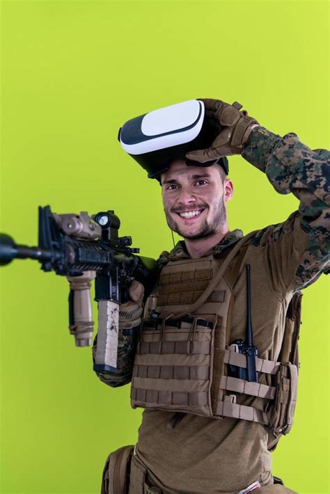Soldier Virtual Reality Green Background 11615656 Stock Photo At Vecteezy