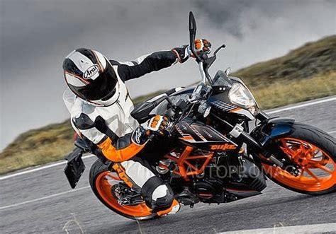 The 2018 ktm 390 duke looks and feels like a quality motorcycle and needless to say, it absolutely performs as fantastic as it looks. THE KTM DUKE 390 TO GET NEW BLACK COLOR ?? - Autopromag
