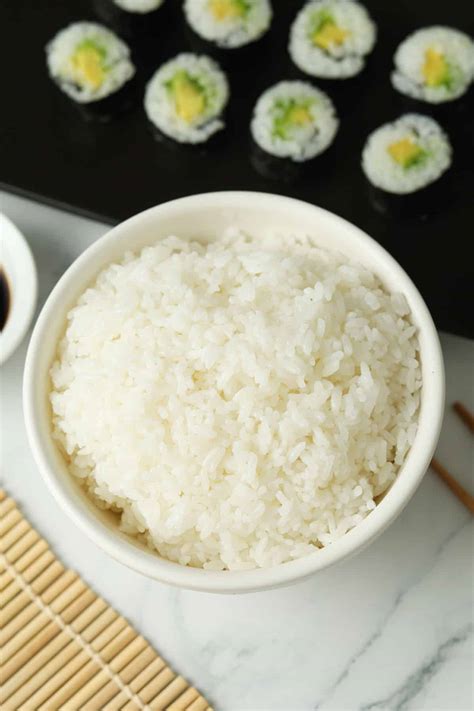 How To Cook Sushi Rice In The Rice Cooker Mytaemin