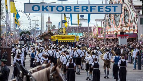 Ozapft Is Münchner Oktoberfest Ist Eröffnet Unsertirol24
