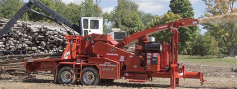 Adjust the chip deflector and chip chute; Morbark 30/36 Whole Tree Chipper / New