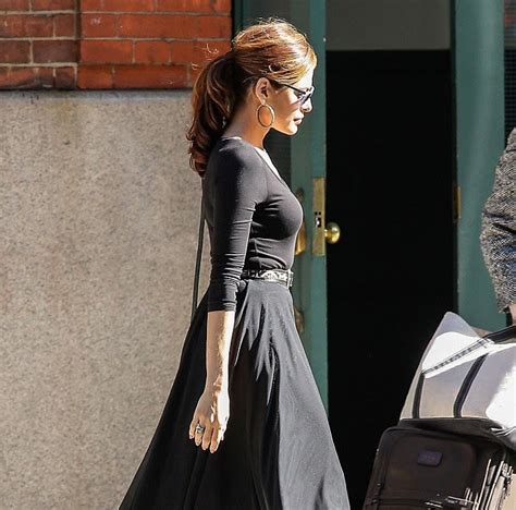 Hollynolly The Street Style Queen Eva Mendes Wears Black Midi Dress