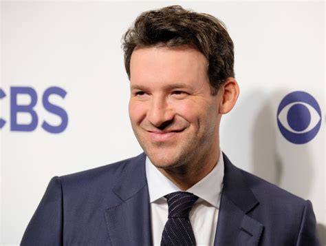 Why Is Cbs Giving Tony Romo The Biggest Deal Ever